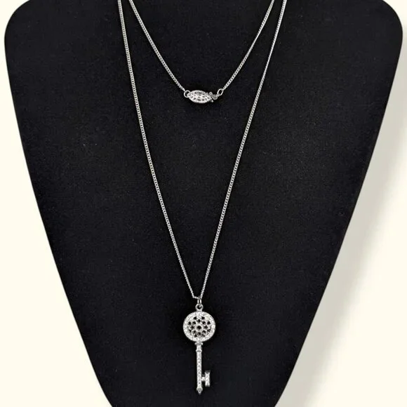 Long Rhinestone Key Pendant Necklace - Picture 2 of 7